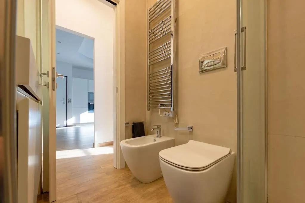Apt. Linate - Duomo A 10 Minuti Apartment Milan 0*,  Italy